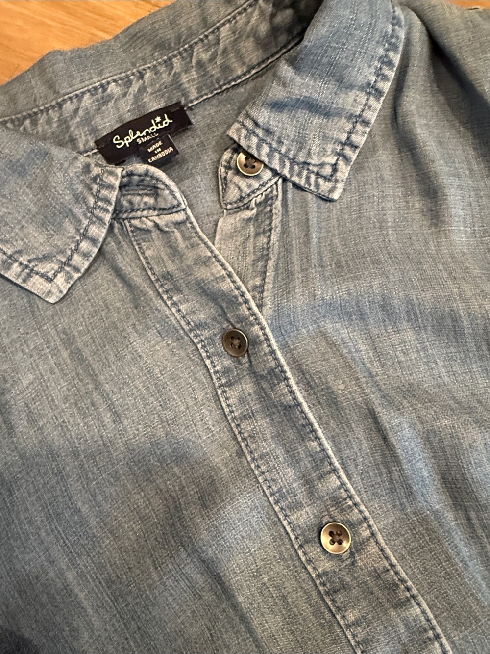 Splendid soft Light Blue Denim Button-Up Shirt -Women - Picture 5 of 10